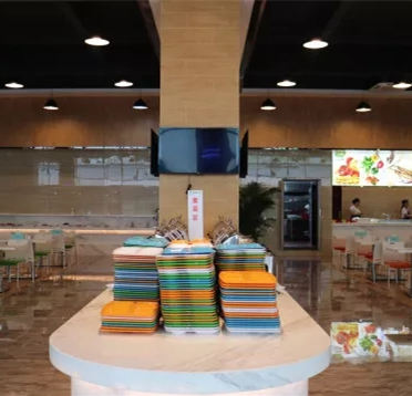 莆田食堂承包|承包食堂管理公司|工廠飯?zhí)霉芾韡餐飲公司|團餐服務